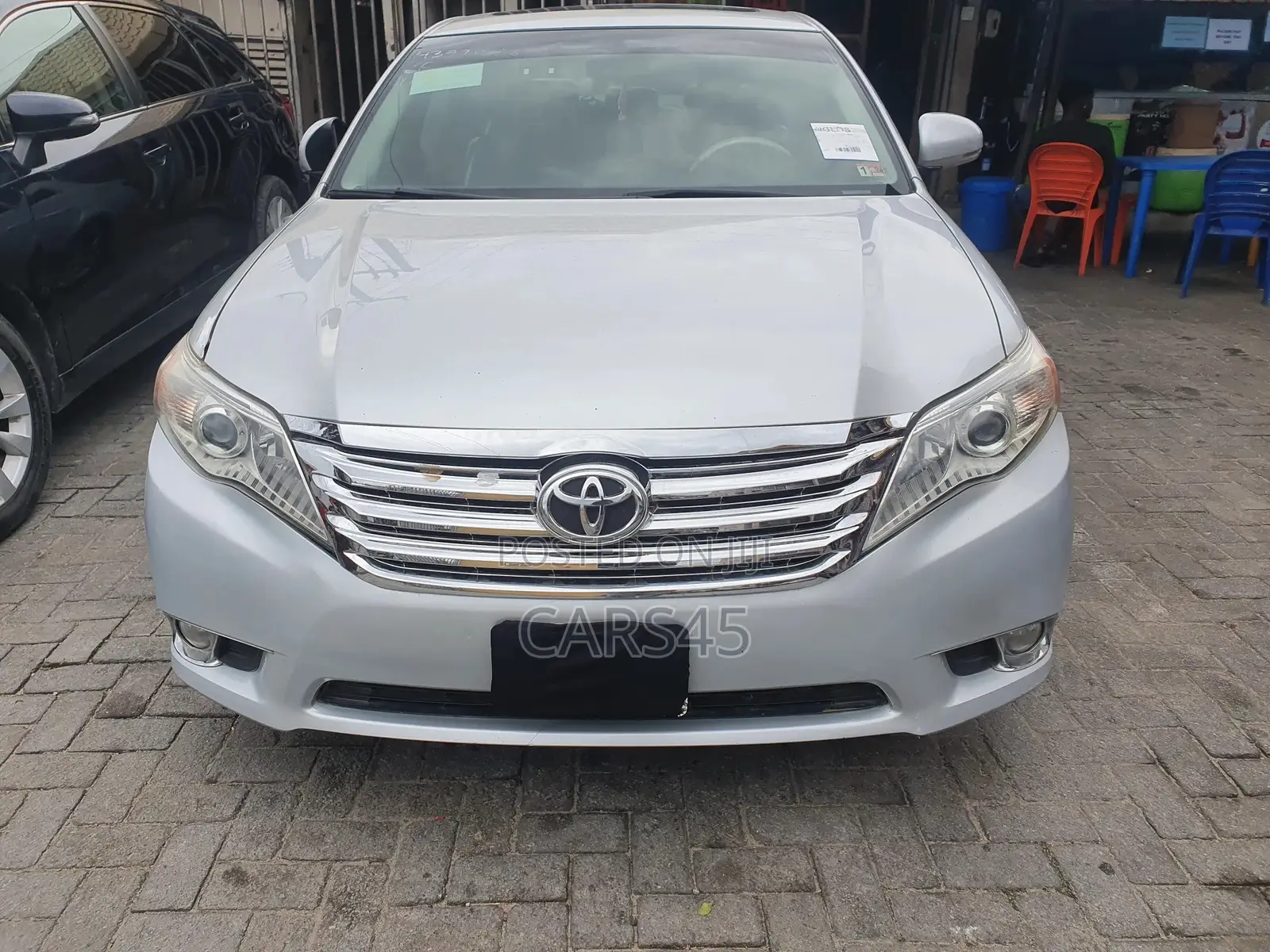 Toyota Avalon 2011 Silver