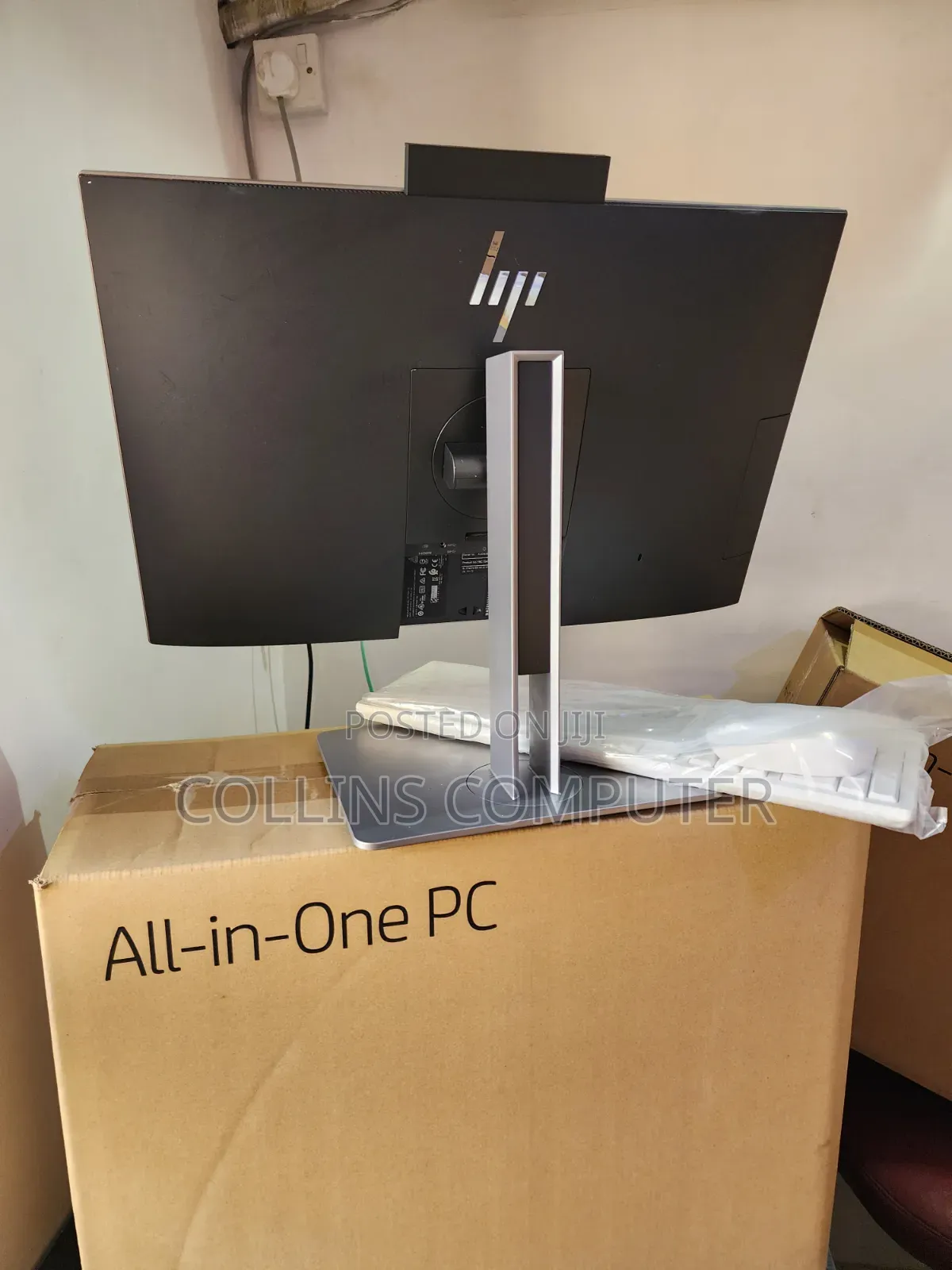 New Desktop Computer HP EliteOne 800 G3 8GB Intel Core i5 SSD 256GB