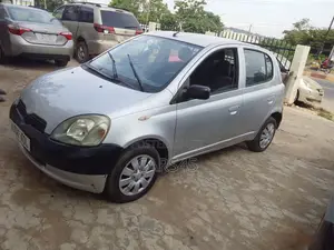 Toyota Yaris 2003 Silver