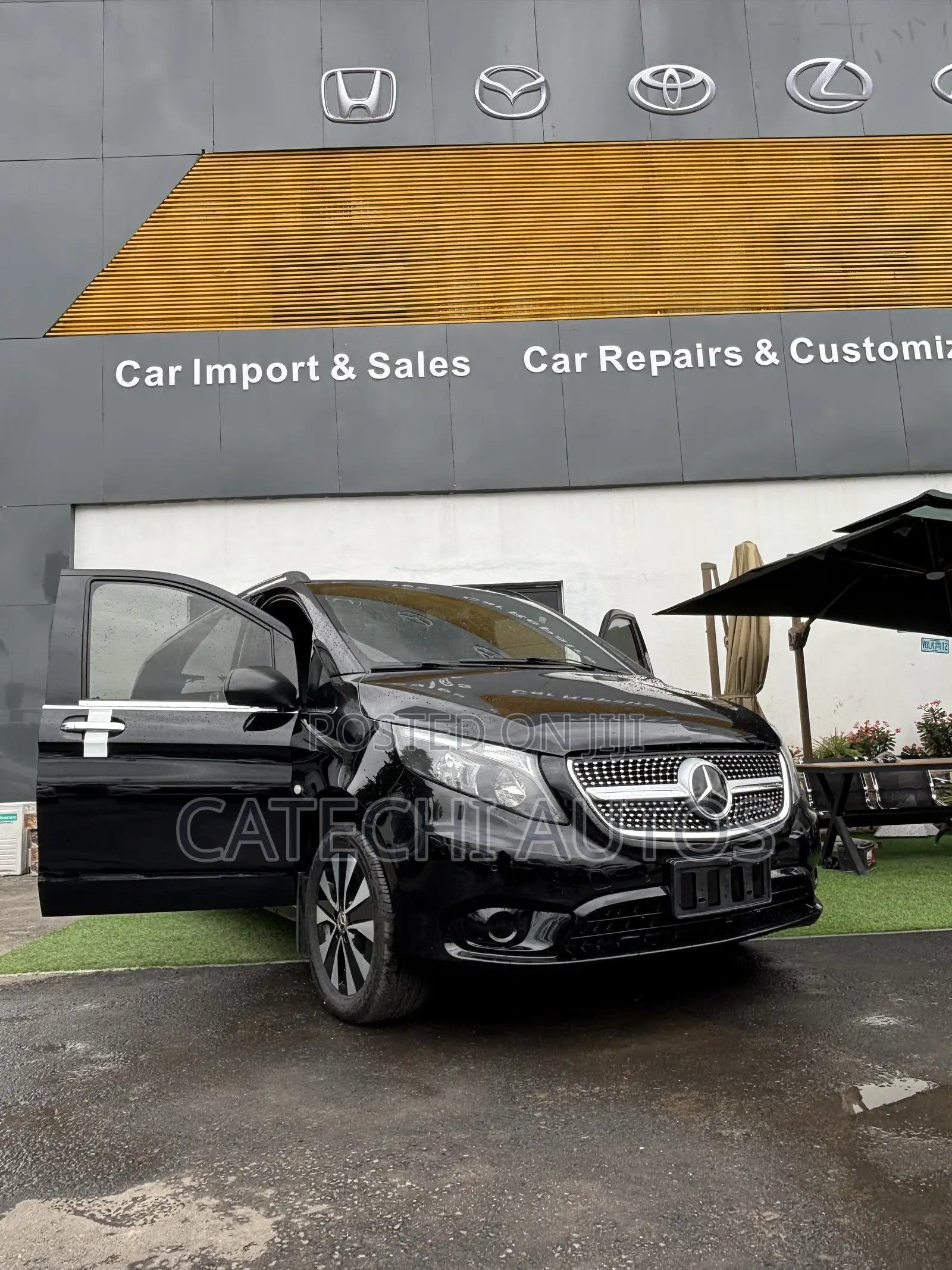 Mercedes-Benz Viano 2018 Black