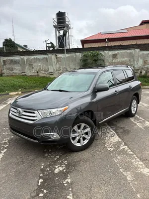 Toyota Highlander 2011 Gray