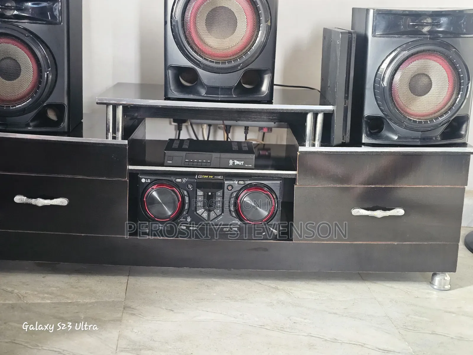 TV and Sound Systems Console