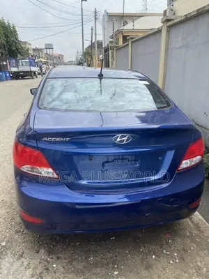 Hyundai Accent 2010 Blue