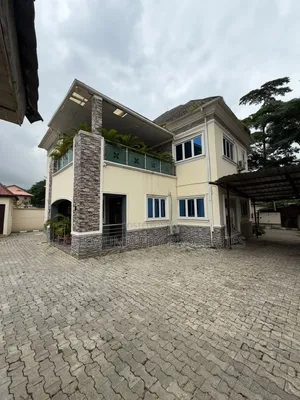 5bdrm Duplex in Maitama Property for sale