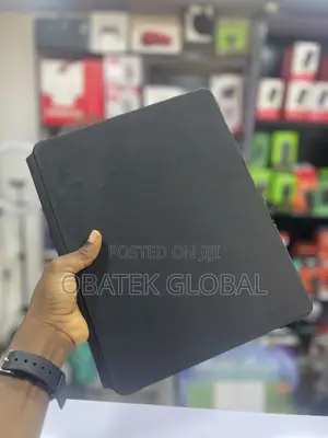 Apple iPad Pro 12.9 (2022) 128 GB Black