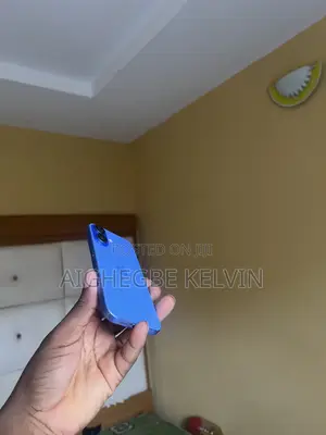 Apple iPhone 16 128 GB Blue