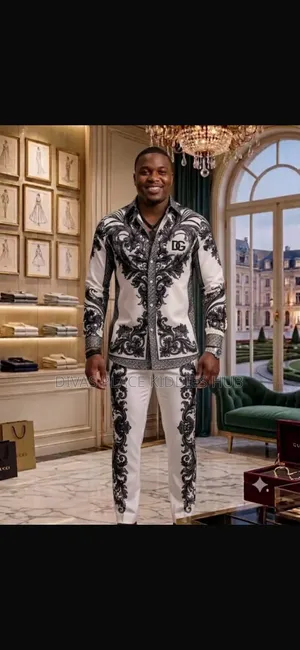 New Collection's Versace Set