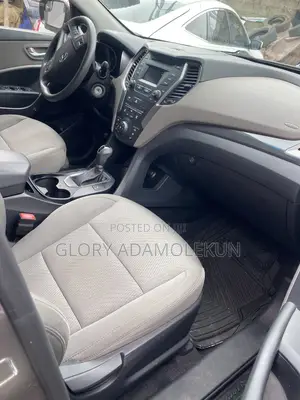 Hyundai Santa Fe 2015 Brown