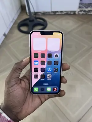 Apple iPhone 13 128 GB Pink