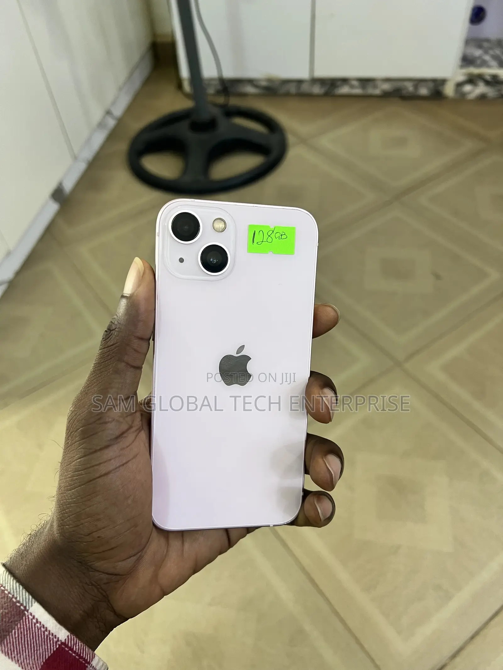 Apple iPhone 13 128 GB Pink