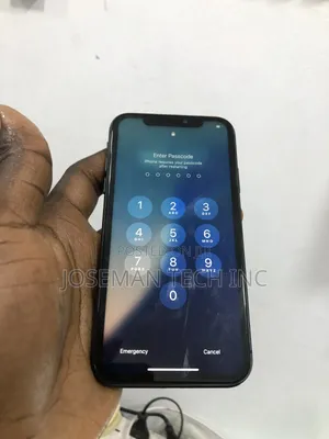 Apple iPhone 11 64 GB Black