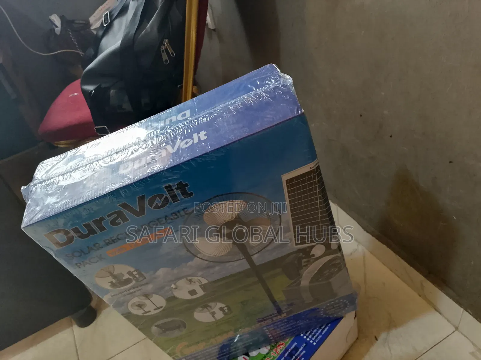 Duravolt 5 in 1 Rechargeable Solar Pack
