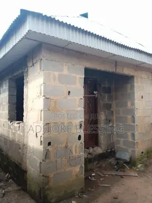 3bdrm Bungalow in Igando Phase 2 for sale