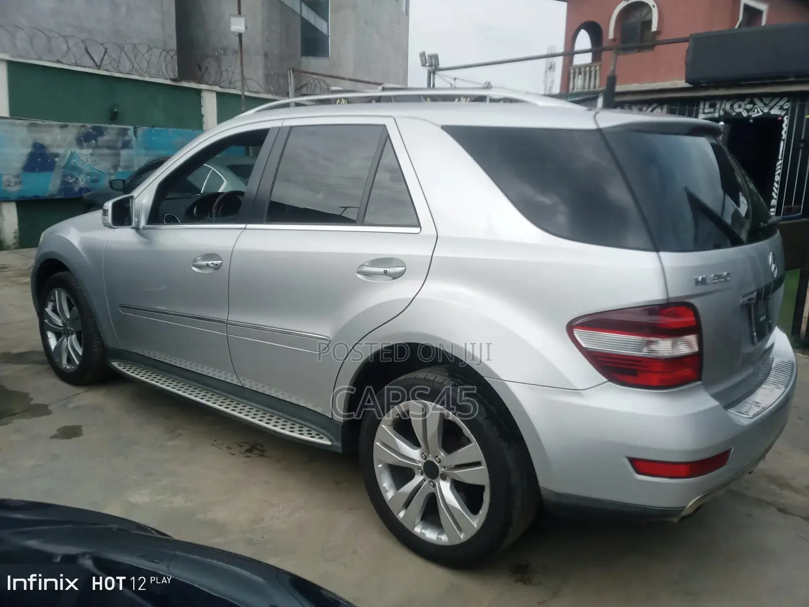 Mercedes-Benz M Class 2011 Silver