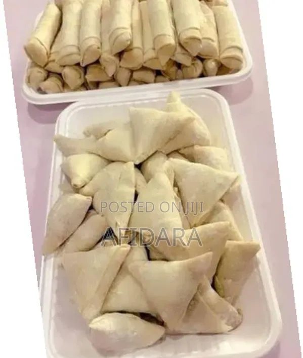 200pcs Vegetable Spring Rolls & Samosa