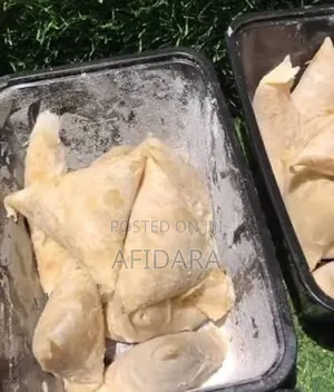 200pcs Vegetable Spring Rolls & Samosa