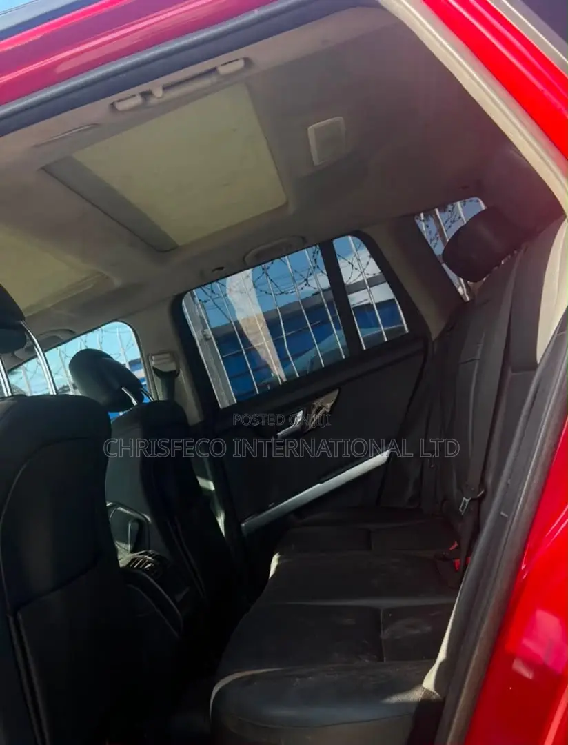 Mercedes-Benz GLK-Class 350 4MATIC 2010 Red