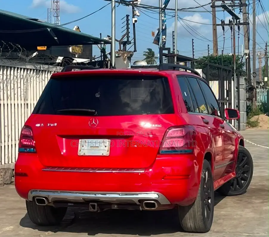 Mercedes-Benz GLK-Class 350 4MATIC 2010 Red