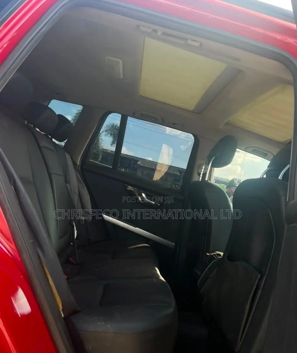 Mercedes-Benz GLK-Class 350 4MATIC 2010 Red