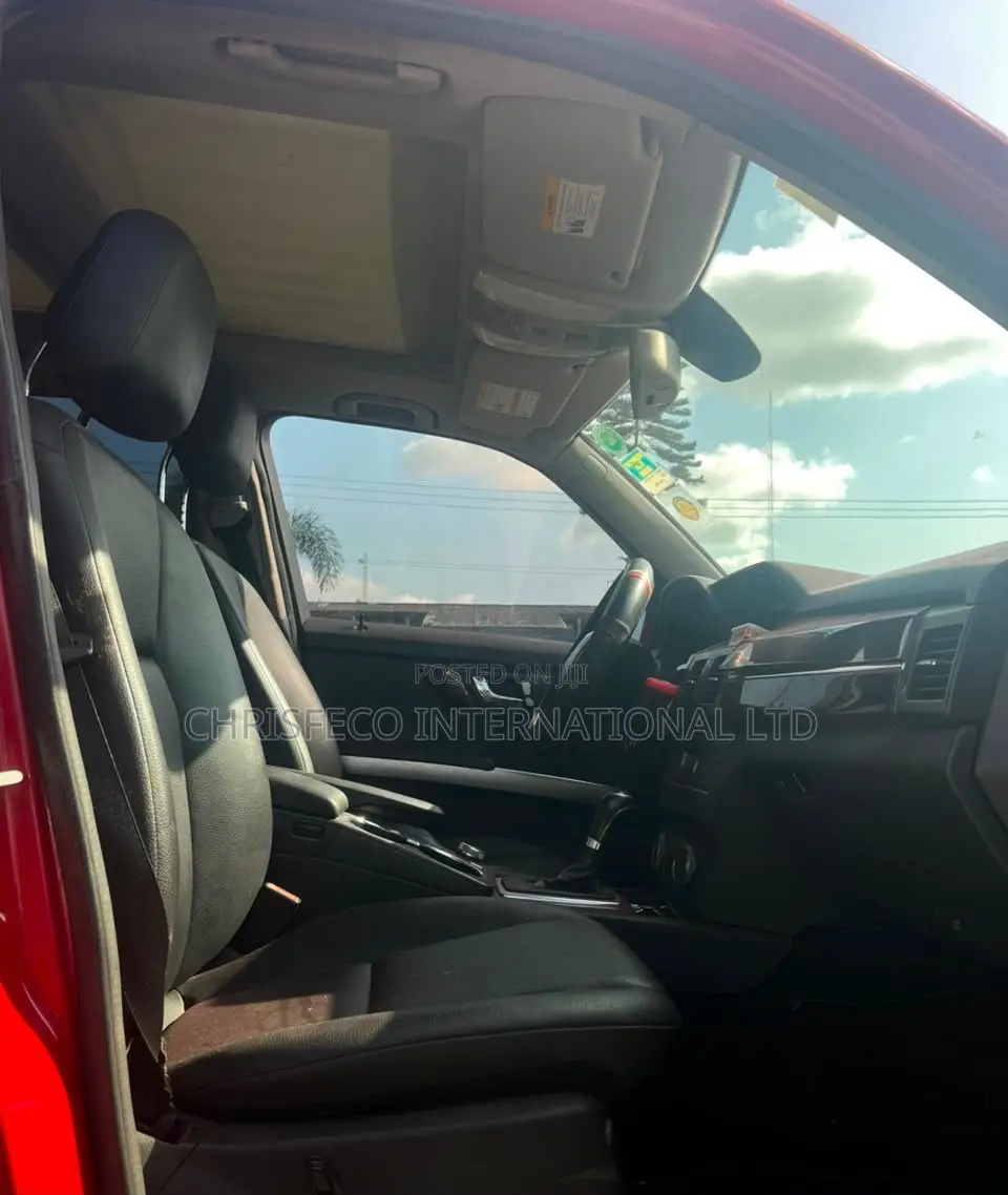 Mercedes-Benz GLK-Class 350 4MATIC 2010 Red