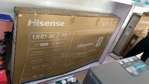 Hisense Smart TV 65 Inches