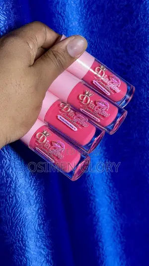 Dia Glow Cosmetics