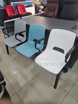 3 Seaters Waiting Chair With Armless Iron Lag