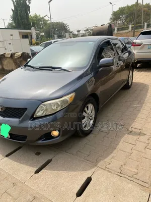 Toyota Corolla LE 4dr Sedan (1.8L 4cyl 4A) 2010 Gray