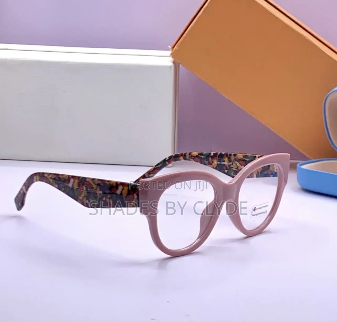 Stylish Colors Designer-Style Eyewear Frames**