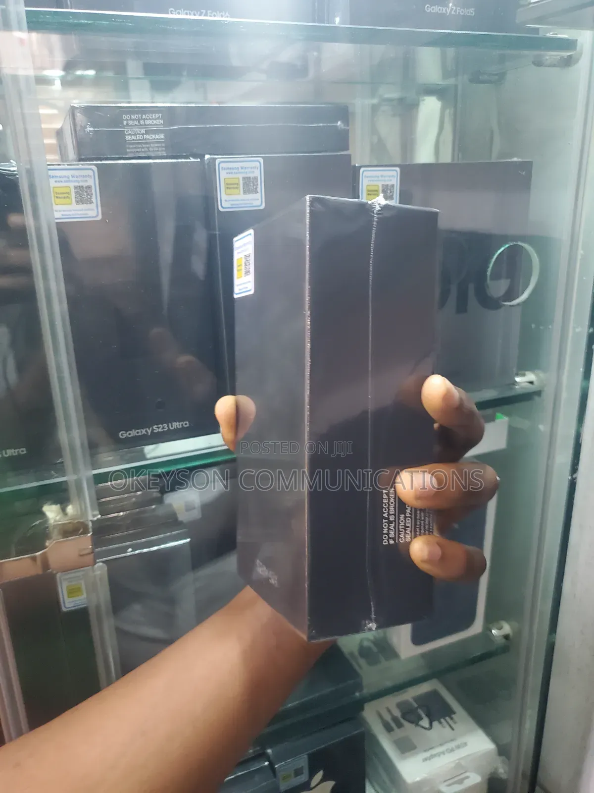 New Samsung Galaxy S20+ 5G 128 GB Black