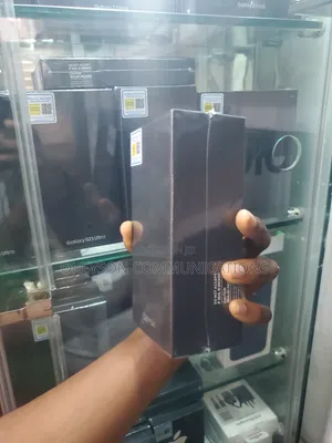 New Samsung Galaxy S20+ 5G 128 GB Black