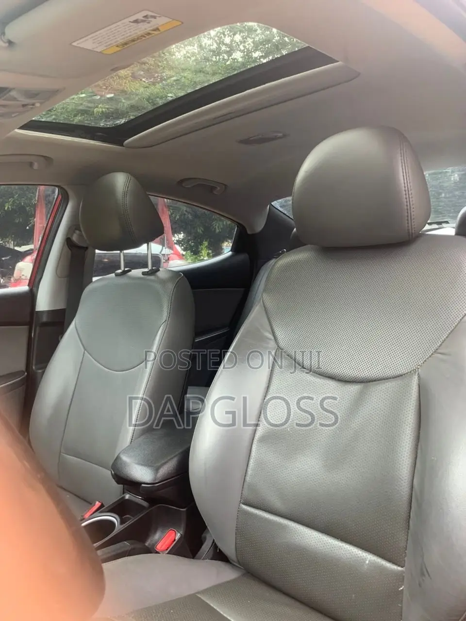 Hyundai Elantra 2014 Red