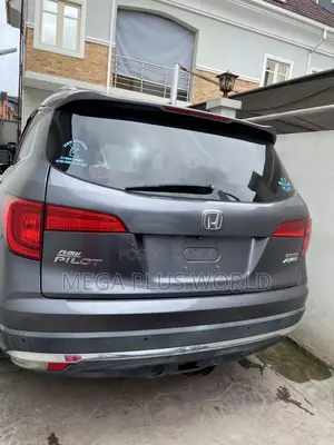 Honda Pilot 2016 Gray