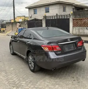 Lexus ES 350 2010 Black
