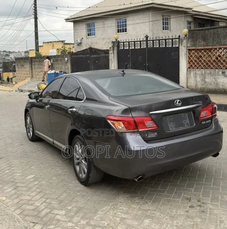 Lexus ES 350 2010 Black