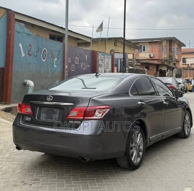Lexus ES 350 2010 Black