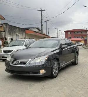 Lexus ES 350 2010 Black