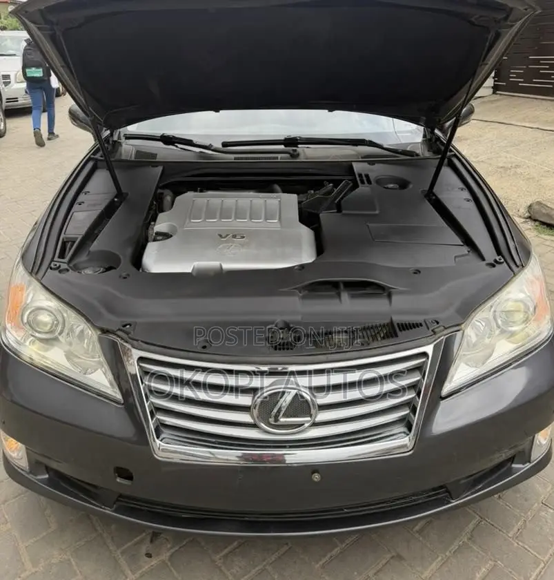 Lexus ES 350 2010 Black