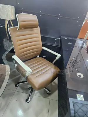 Quality Executive Swivel Chair B430