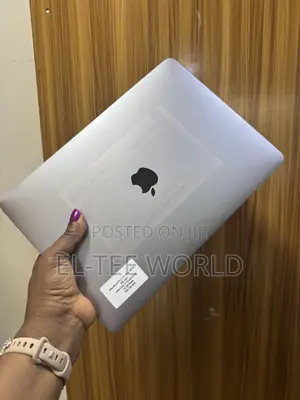 Laptop Apple MacBook Pro 2016 16GB Intel Core i7 SSD 256GB