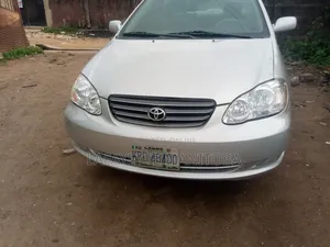 Toyota Corolla 2003 White