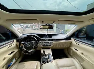 Lexus ES 2014 Blue
