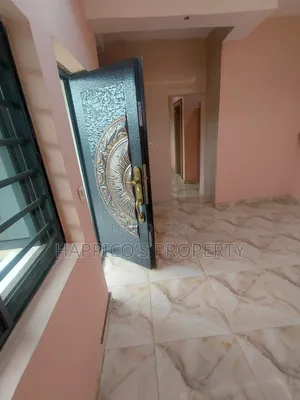 Mini Flat in Opic, Berger for rent