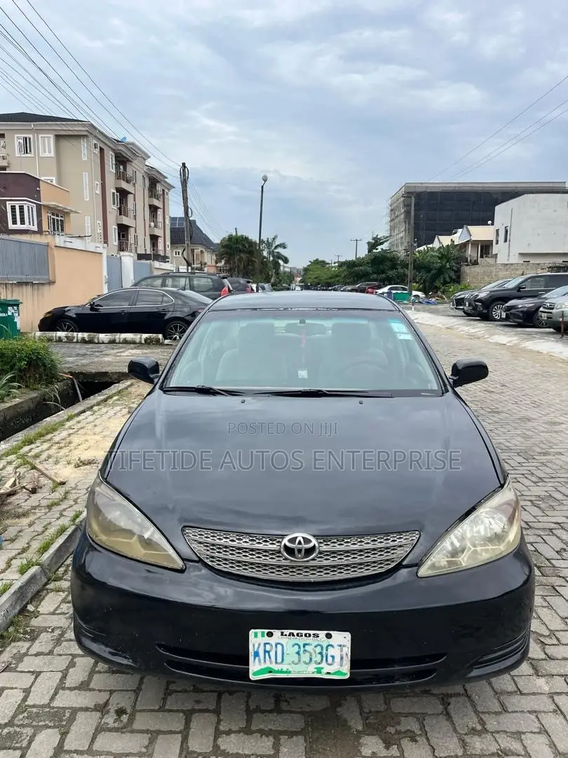 Toyota Camry 2004 Black
