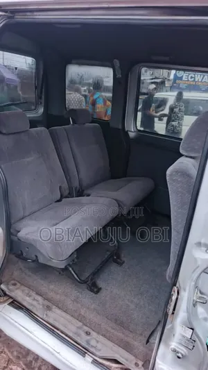 Daihatsu Gran Max 2025 White
