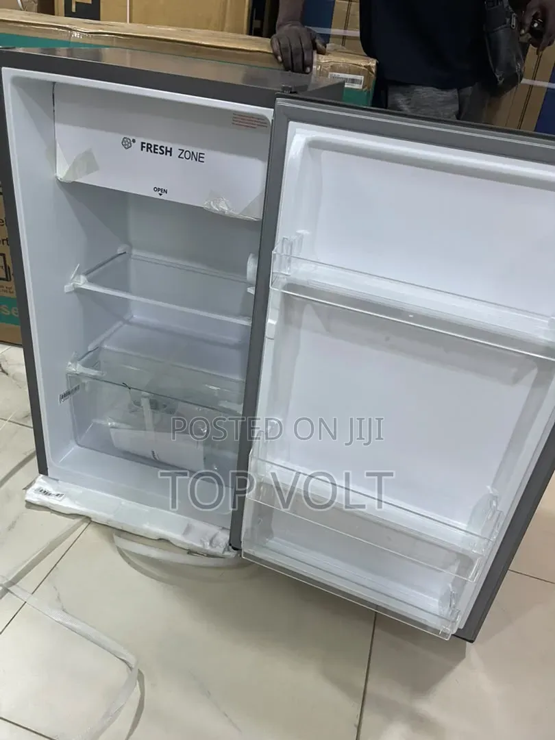 Hisense REF093DR Compact Cooling Fridge