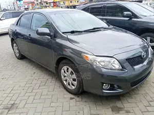 Toyota Corolla 2010 Gray
