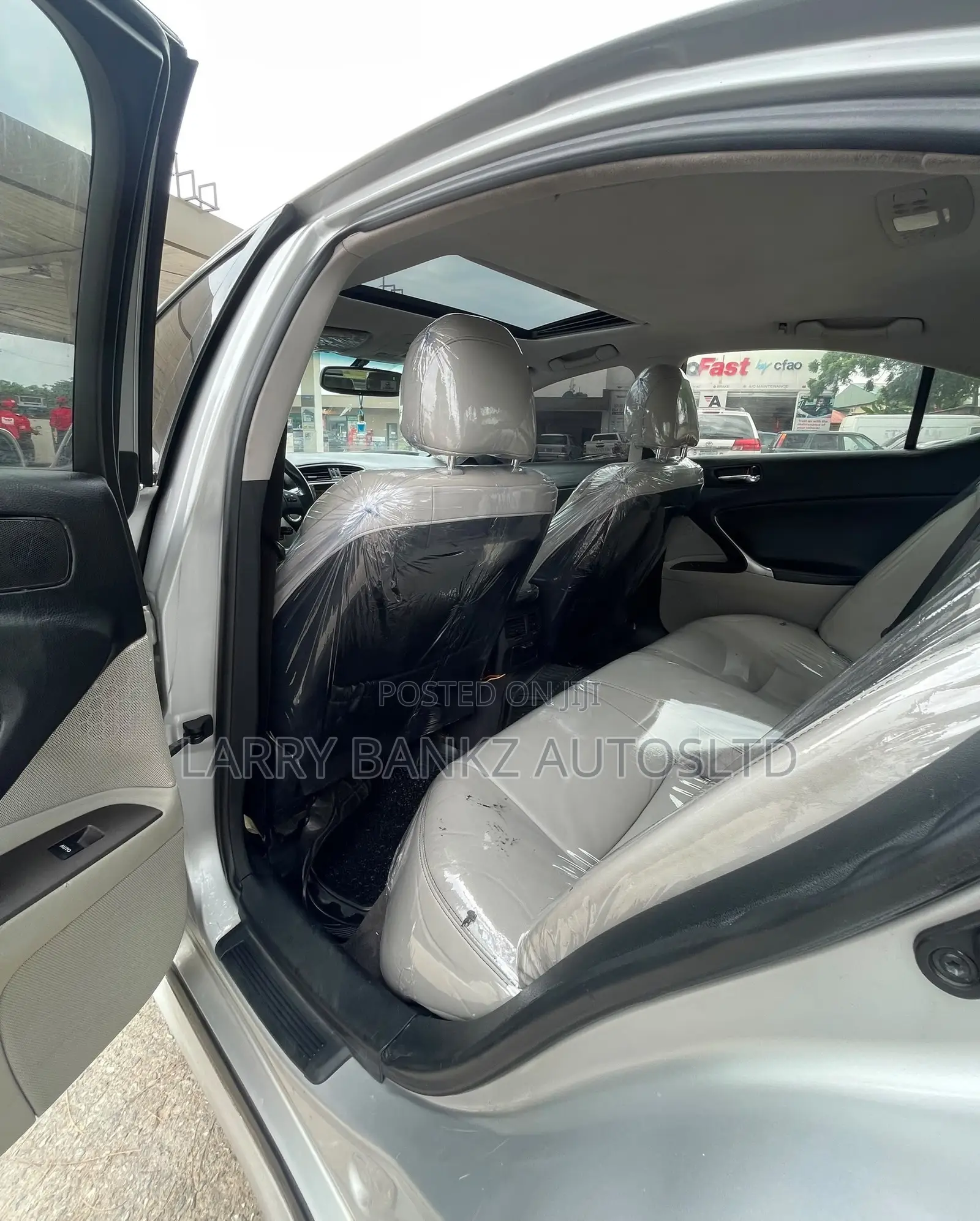 Lexus IS 250 Automatic 2010 Silver