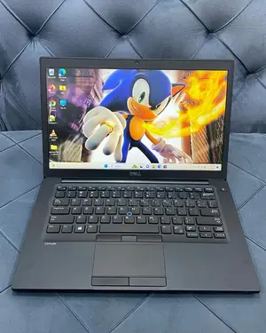 Laptop Dell Latitude 7490 16GB Intel Core i7 HDD+SSD 256GB