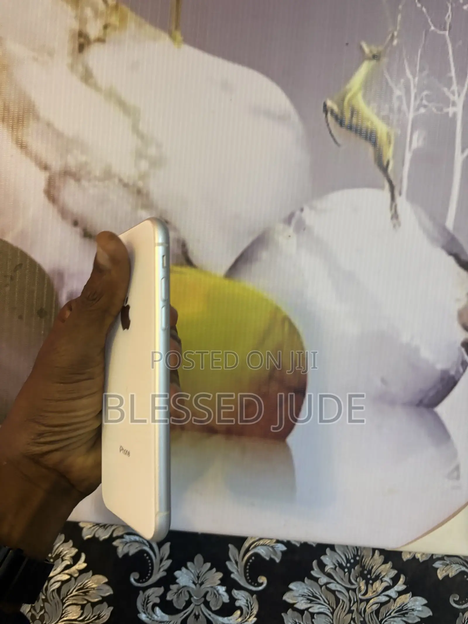 Apple iPhone XR 128 GB White